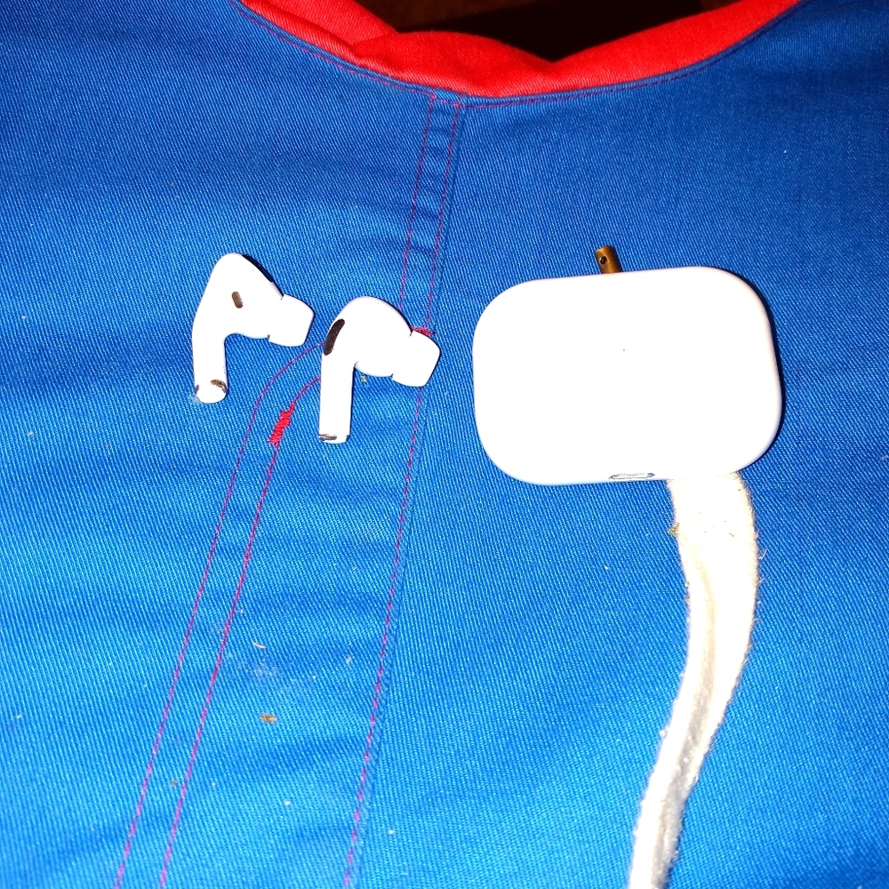 Apple airpods pro